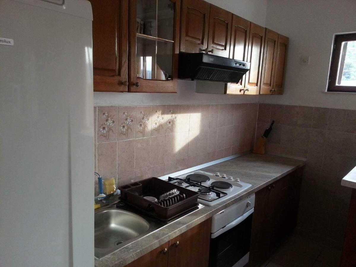 Apartment Zivkovic Трогир Екстериор снимка