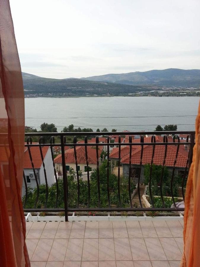 Apartment Zivkovic Трогир Екстериор снимка