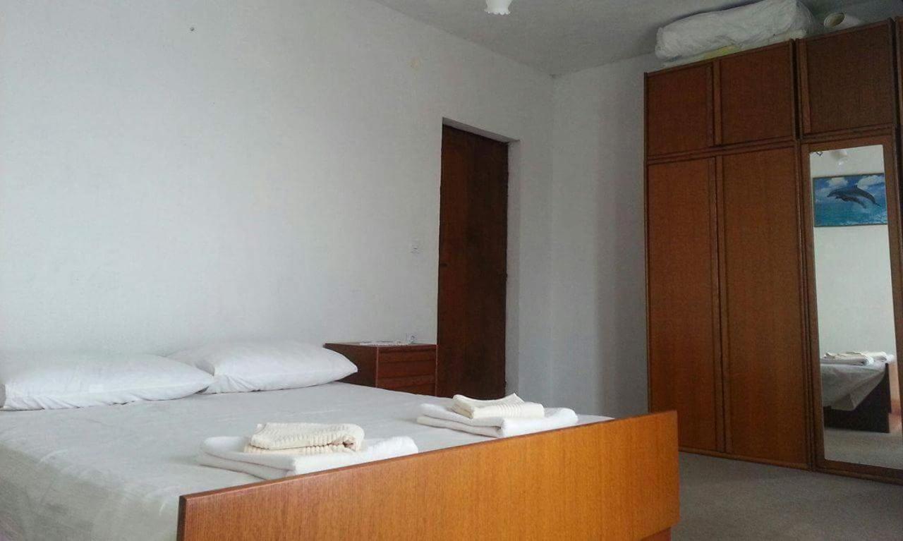 Apartment Zivkovic Трогир Екстериор снимка